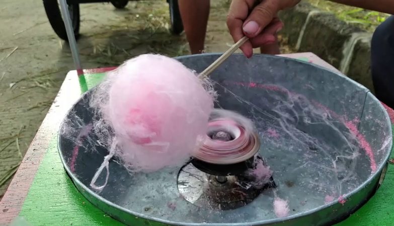 7 Jajanan Aneh Masa Kecil Yang Unik dan Penuh Nostalgia